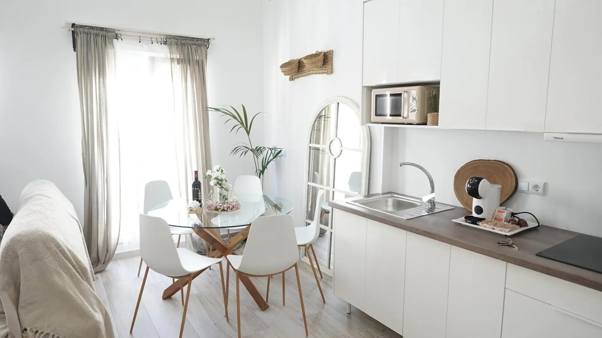 Agua Viva Deluxe Apartment Malaga