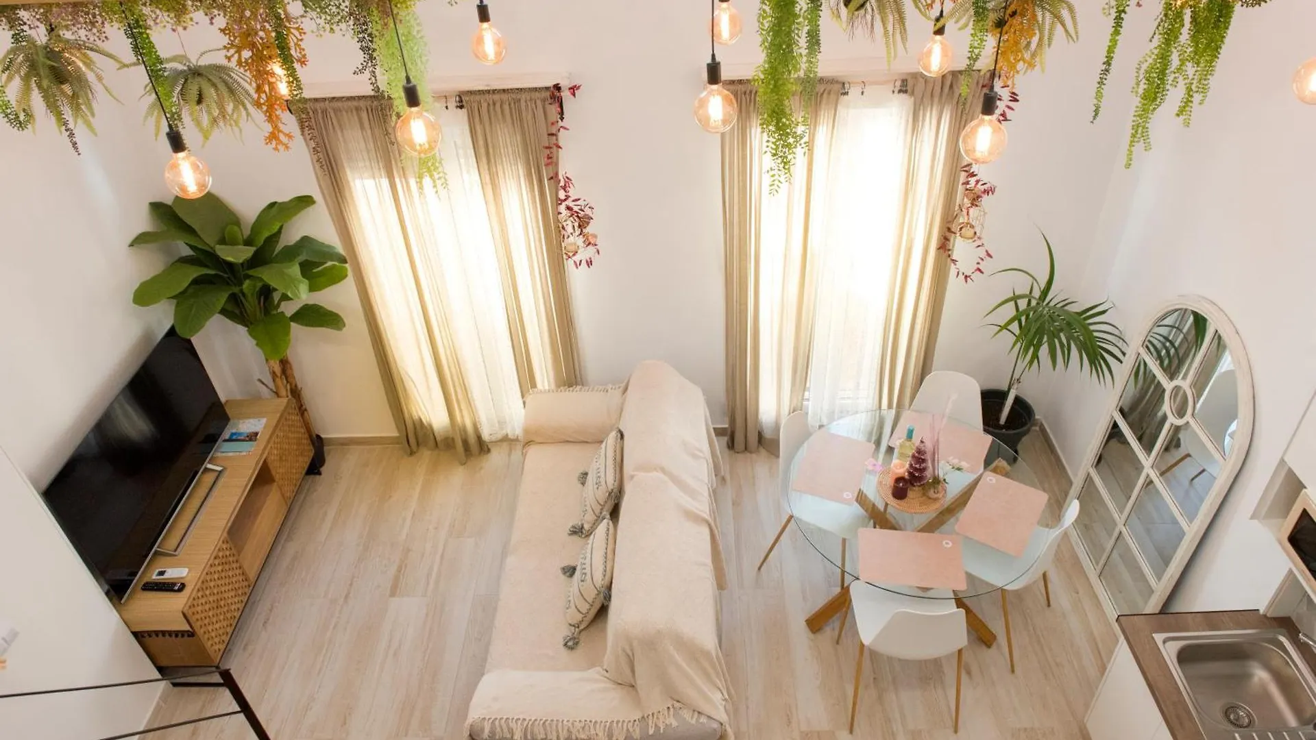 Agua Viva Deluxe Apartment Malaga